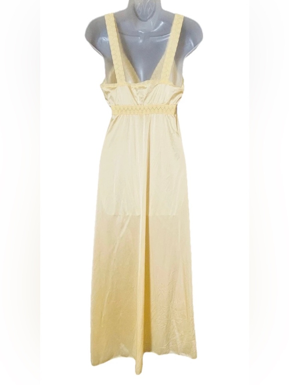 VIntage 60-70's Vanity Fair Womens Yellow Nylon Maxi Nightgown Lace Trim Size 34 - Picture 4 of 10